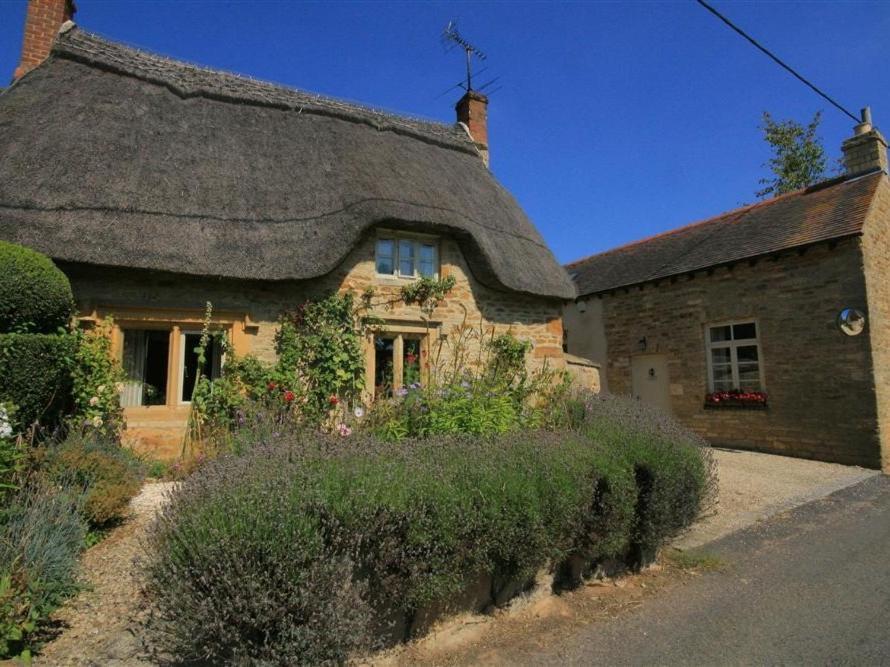 The Old Reading Room Stow-on-the-Wold ภายนอก รูปภาพ